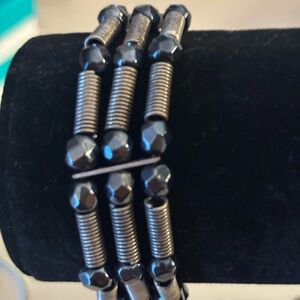 Vintage-Style Triple Row Silver Coil & Dark Blue Bead Bracelet